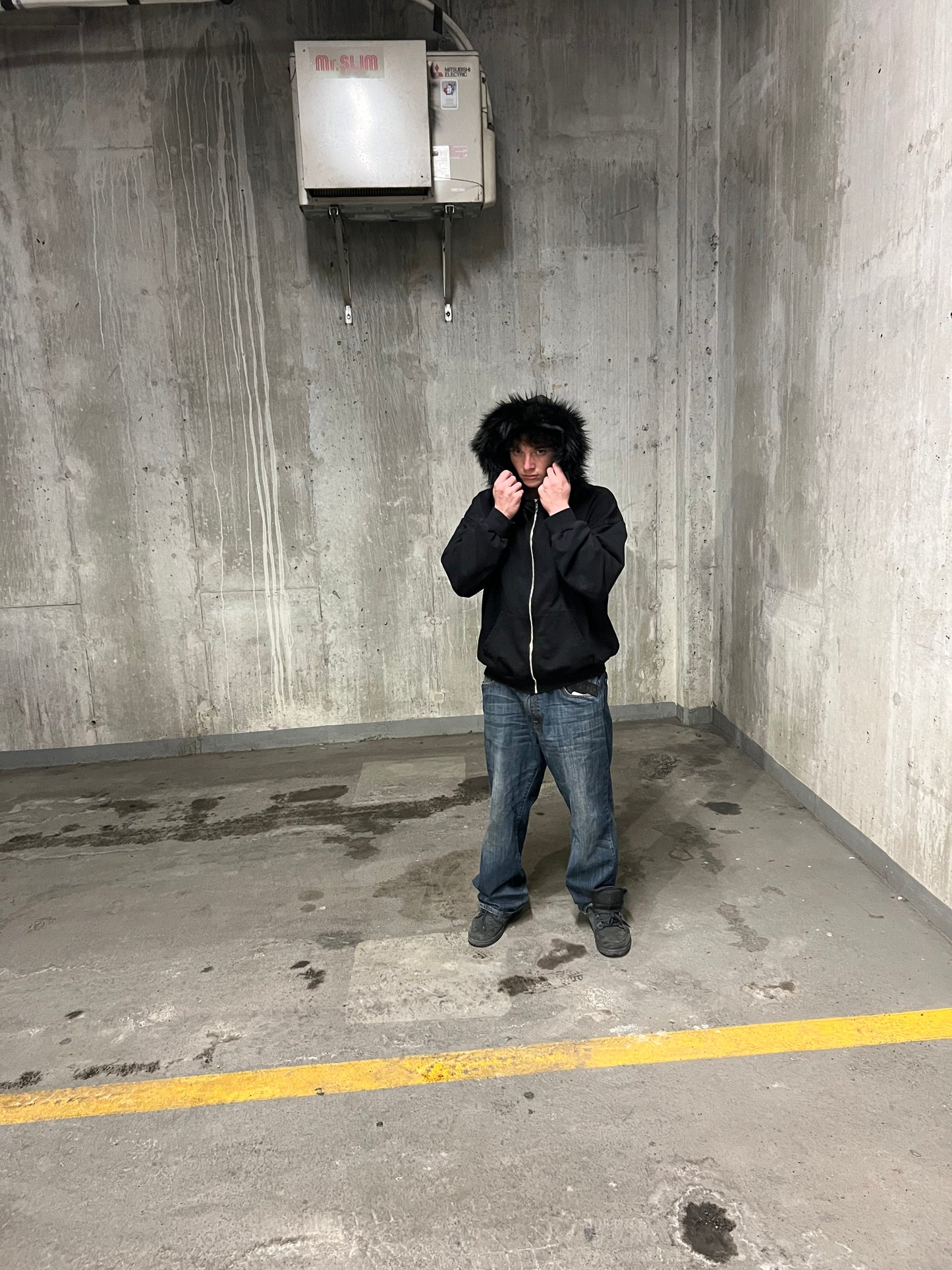 Fur hoodie detachable